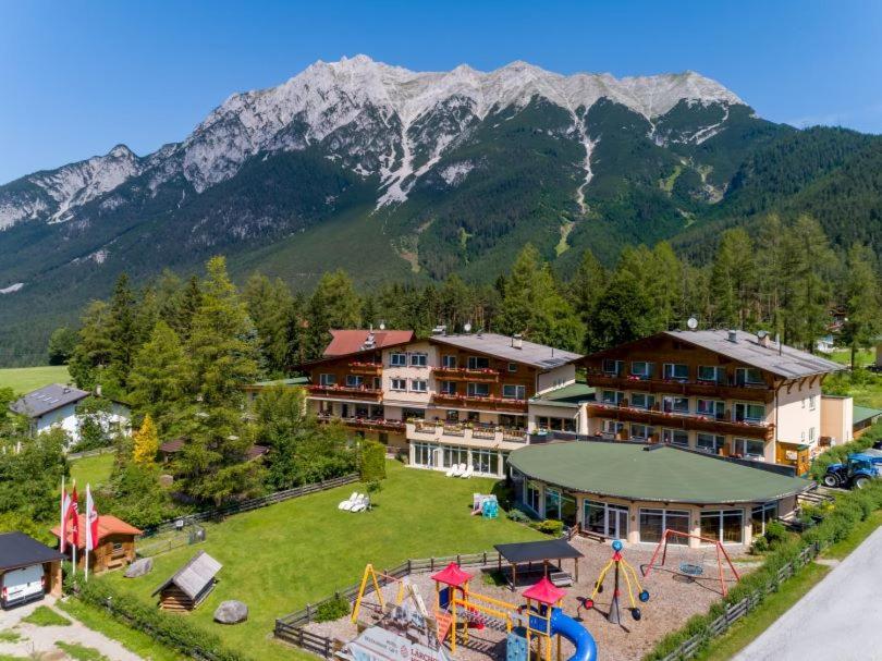 Kinderhotel Laerchenhof Обштайг Экстерьер фото